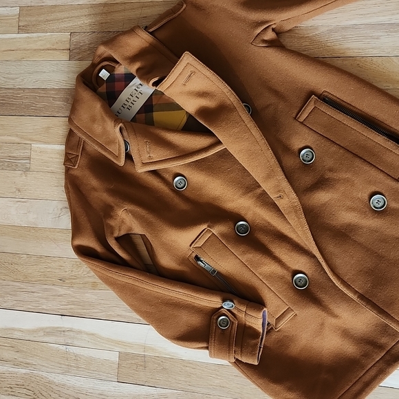 Coat - Picture 2 of 16